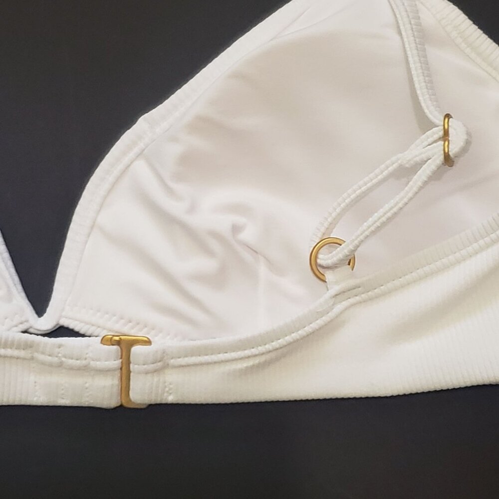 L*Space LSPACE Ribbed Helena Bikini Top Women's Size Medium White Adjustable NWT - Picture 6 of 12